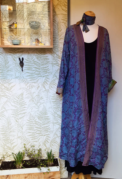 Bettina siden ikatmönster - vändbar kimono #10 - BETTY & UMA UPCYCLED COLLECTION