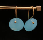 Rund - örhängen i blå calcedony - Uma Collection