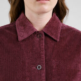 Dedicated Jacket Stiby Corduroy Fig, vinröd manchester jacka - XS, S, M, L - i lager inom kort!