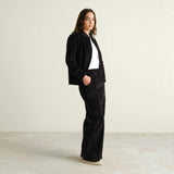 Dedicated Workwear Pants Vara Corduroy black, svarta manchesterbyxor - i lager inom kort!
