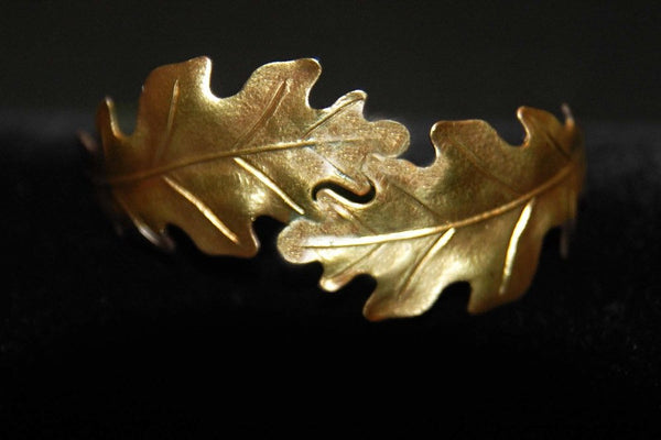 Bohemia Double Oakleaf Bracelet in Brass