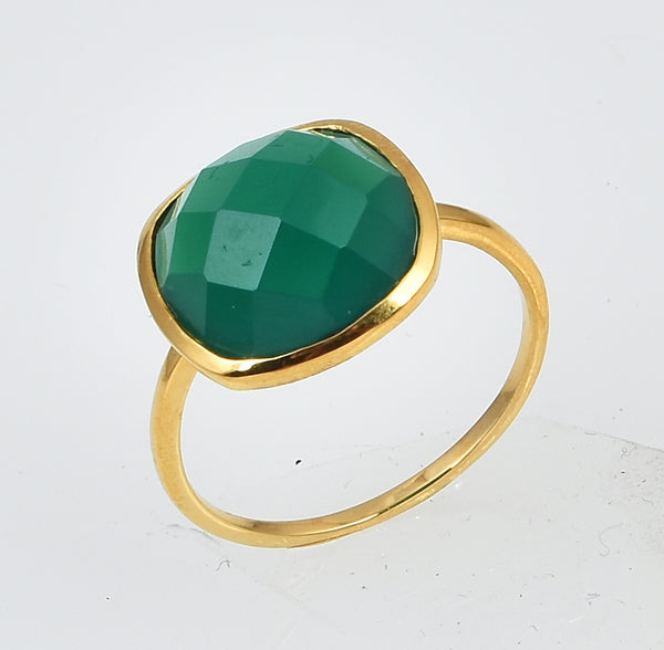 Square stone ring with green onyx, moon stone - grön onyx, månsten, ring - Betty & Uma Collection - 50% REA